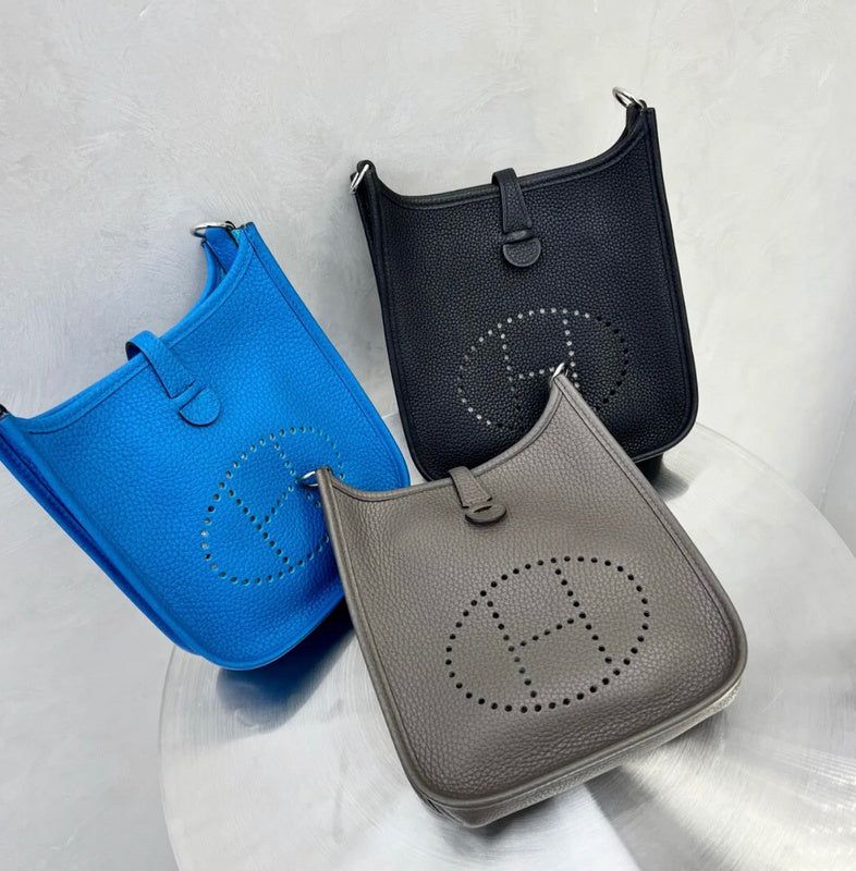 Chic bag shown from front angle