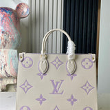  contemporary shoulder bag detail view showing craftsmanship