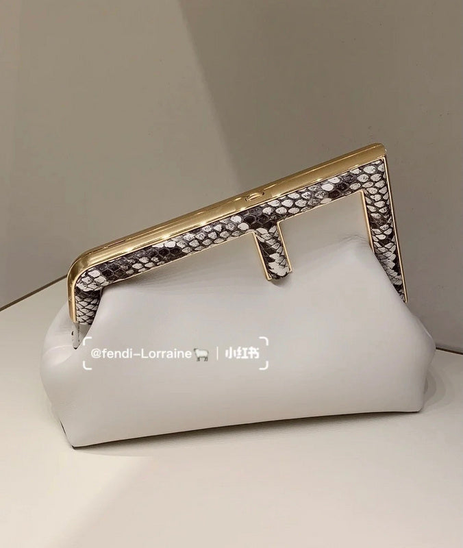 Ziva's Charm handbag – side angle view (26cm*9.5cm*18cm)