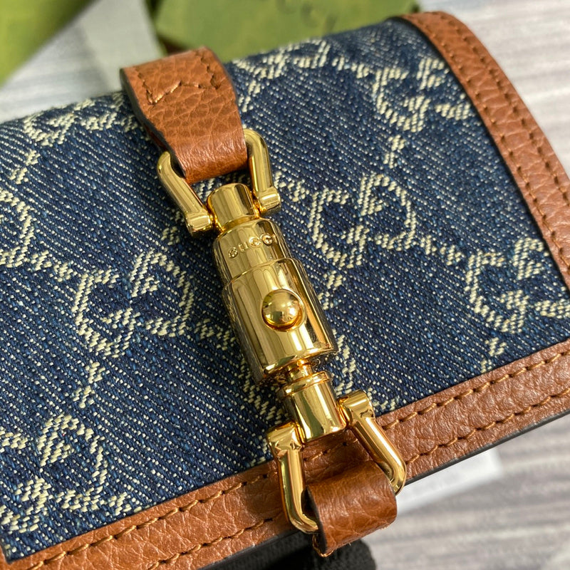 Back view of structured polished women's handbag – women's luxury handbag