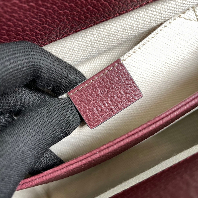 Interior view of signature everyday-luxe women's handbag – women's everyday handbag
