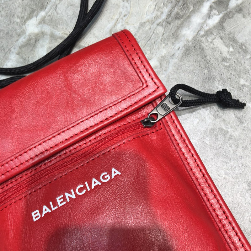 Bold Premium PU Leather Handbag - Statement Silhouette | Women's Premium Handbag #203 - hardware and detail close-up (image 5) of designer-inspired handbag