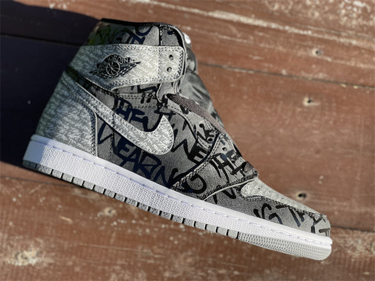 Nike Men's & Women's Premium Casual Sneakers — Style 220 angle view