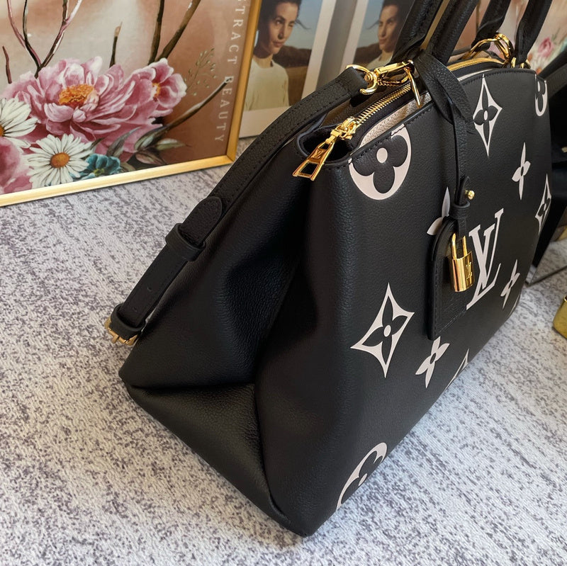 Interior view of chic signature women's handbag – women's premium purse