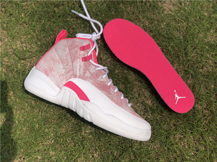 Nike Men's & Women's Premium Casual Sneakers — Style 148 detail view