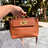  Modern tote bag carried on shoulder