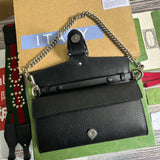 Interior view of modern classic women's handbag – women's everyday handbag