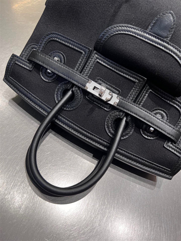  carryall bag interior and compartment view