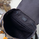  statement handbag styled with outfit 18