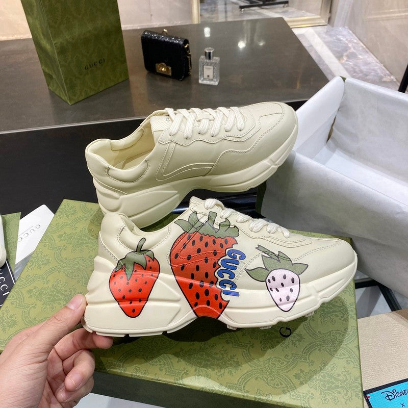 Gucci crisp white luxury sneakers view 7 everyday casual design