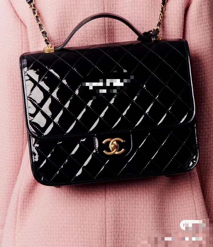 women's handbag, versatile design, view 2