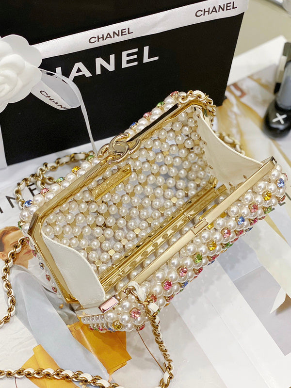  women's handbag, compact design, view 4