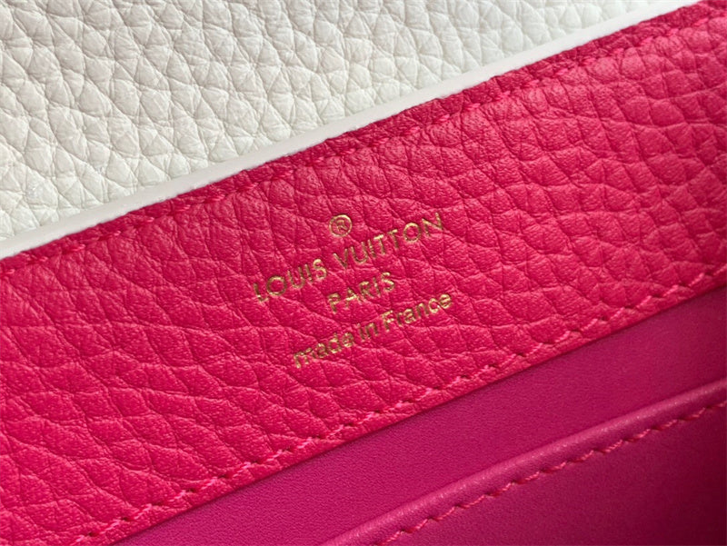  Sophisticated top-handle bag carried on shoulder 10
