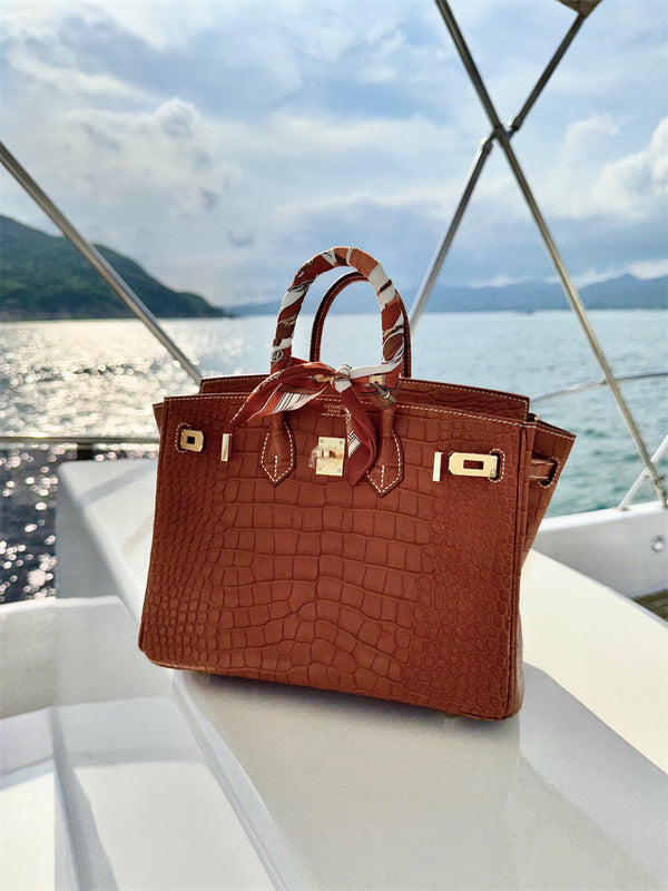 Balanced handbag styled for everyday wear