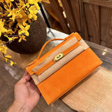  Streamlined structured bag front view