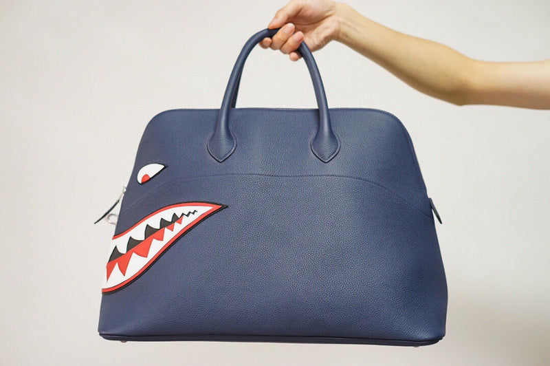 Sleek bag women's premium everyday handbag