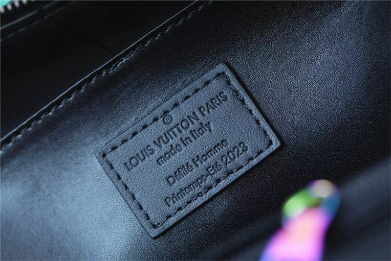  crossbody bag interior and compartment view 15