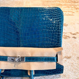  Timeless tote bag front view 7