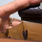 Minimalist handbag styled for everyday wear