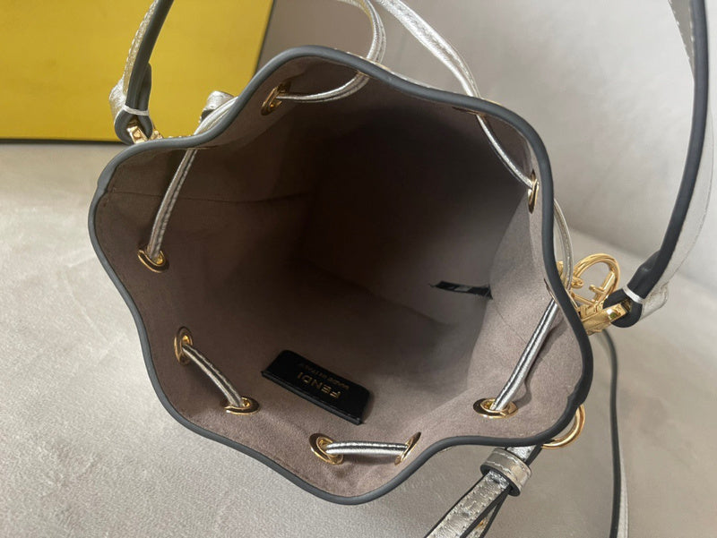 Ziva's Charm handbag – carry view (12cm*10cm*18cm)
