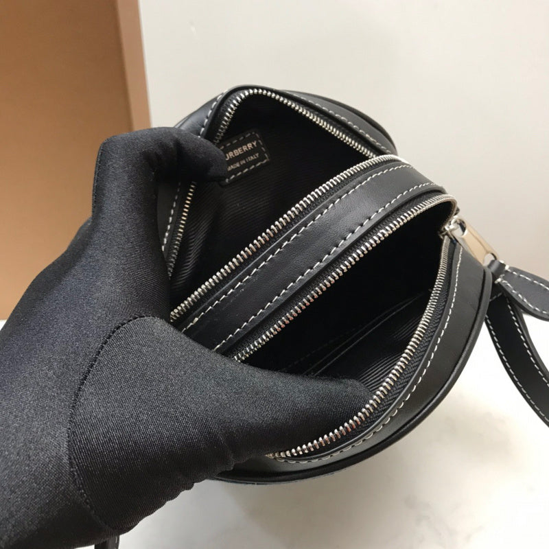 Ziva's Charm handbag – product shot (one versatile size)