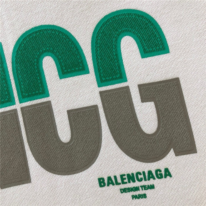 Texture and finish detail of Balenciaga luxury piece style No.421