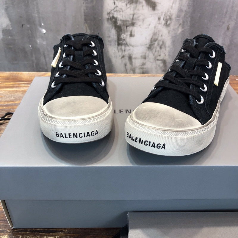 Zivas Charm Modern Minimalist Look Designer Shoes (Effortless Everyday Style) – Interior View