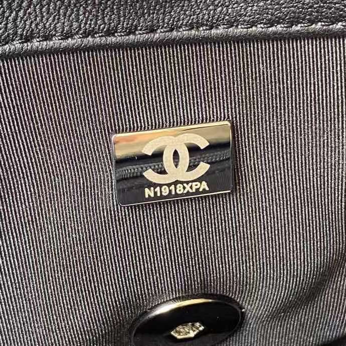  versatile purse view 10
