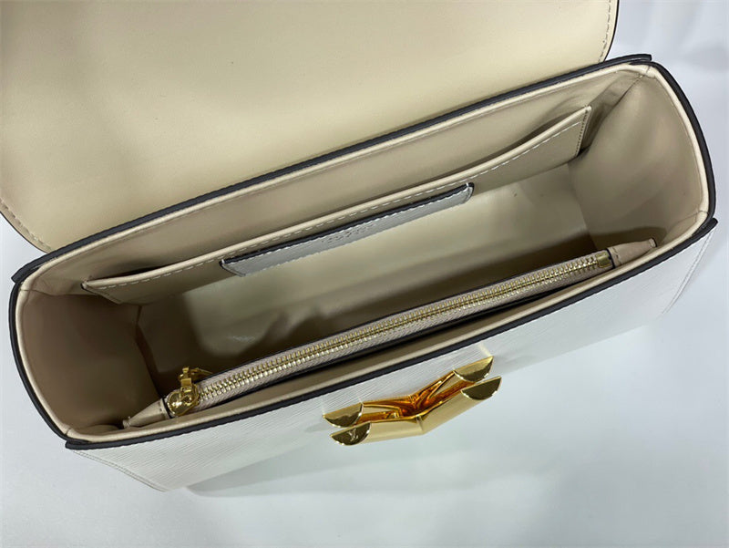  versatile handbag styled with outfit