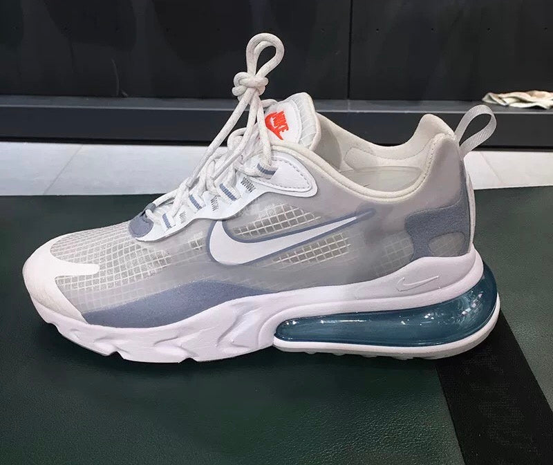 Nike Men's & Women's Luxury Lifestyle Trainers — Style 099 hardware detail