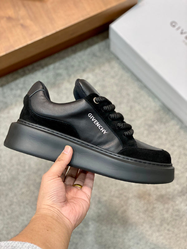 Givenchy shoes Style 186 - close-up of refined designer finish