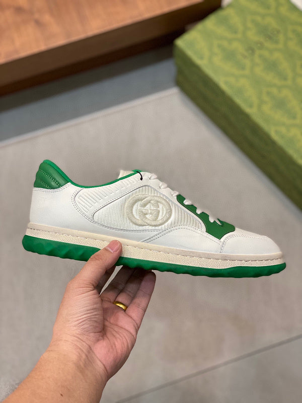 Gucci Fashion sneakers in stone beige classic court silhouette front view