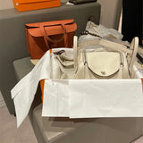  streamlined everyday bag detail view showing craftsmanship