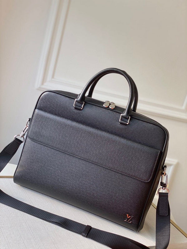 Interior view of premium statement women's handbag – women's everyday handbag