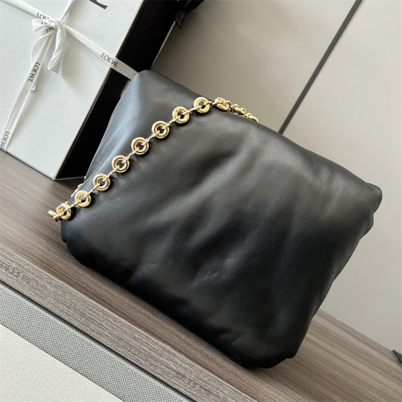 Ziva's Charm handbag – detail view (23cm*13cm*6cm)