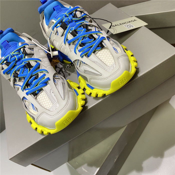 Balenciaga shoes Style 365 - angled studio shot