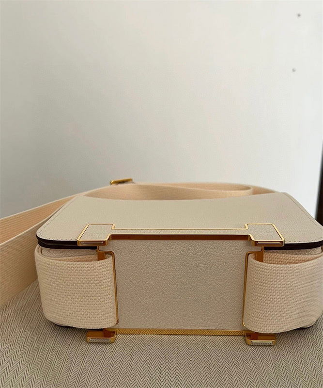  carryall bag interior and compartment view 21