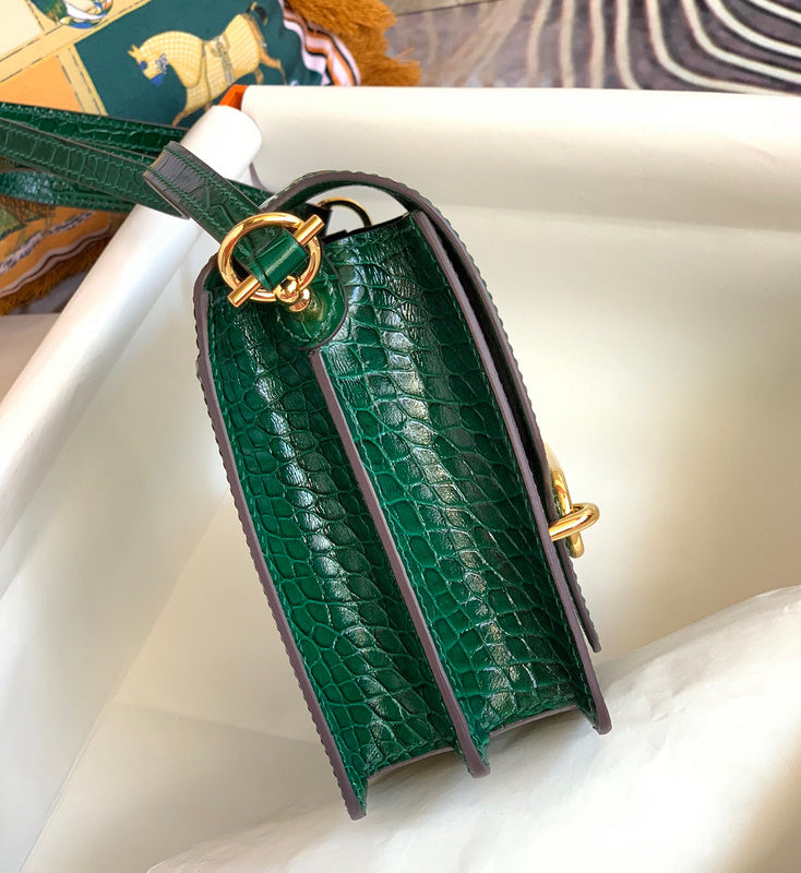 Elegant handbag styled for everyday wear