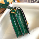 Elegant handbag styled for everyday wear