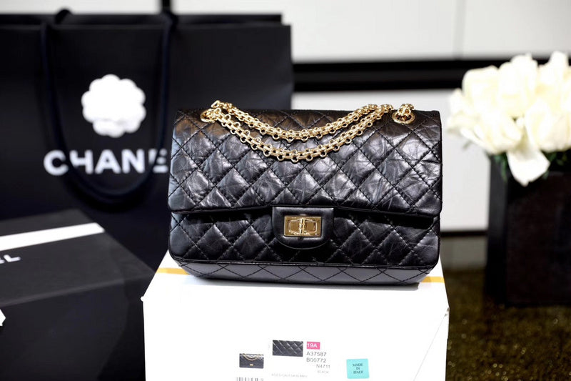 Zivas Charm Signature Style Designer Handbag (Designer-Inspired Craftsmanship) – Detail View