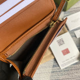 Close-up detail of classic structured women's handbag – women's everyday handbag