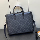  Structured tote bag carried on shoulder