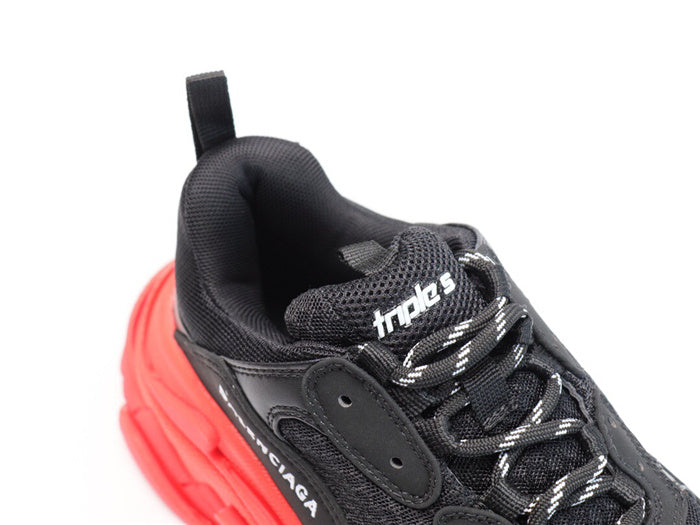 Balenciaga shoes Style 408 - top view showing design