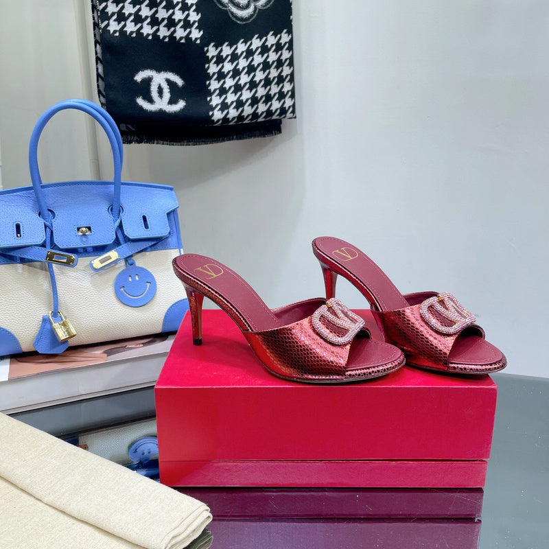 Side profile view of Valentino Garavani luxury piece style No.233