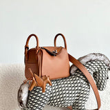  shoulder bag interior and compartment view