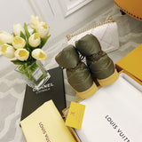 Three-quarter angle view of Louis Vuitton luxury piece style No.156