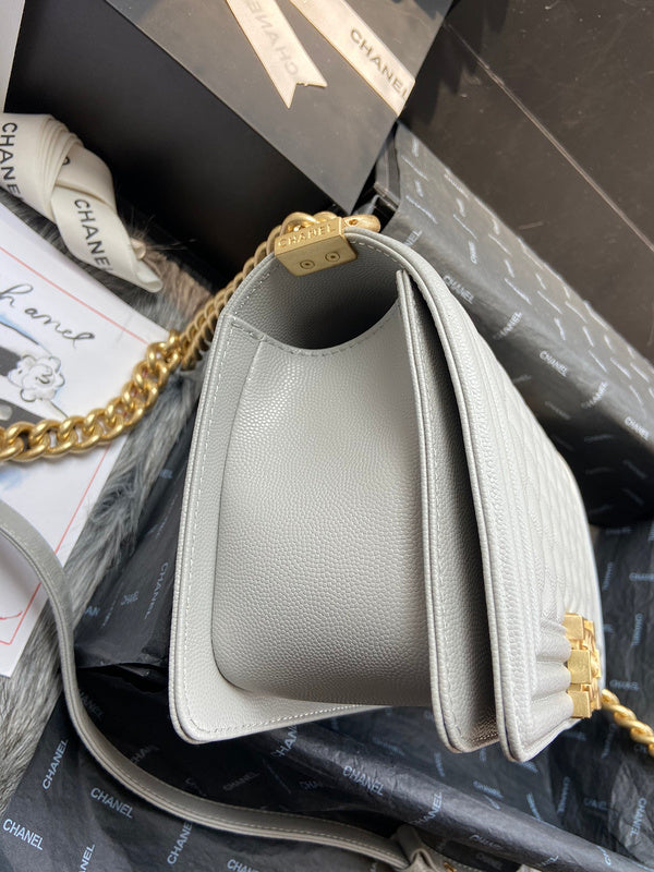  handbag, mid everyday style, image 4