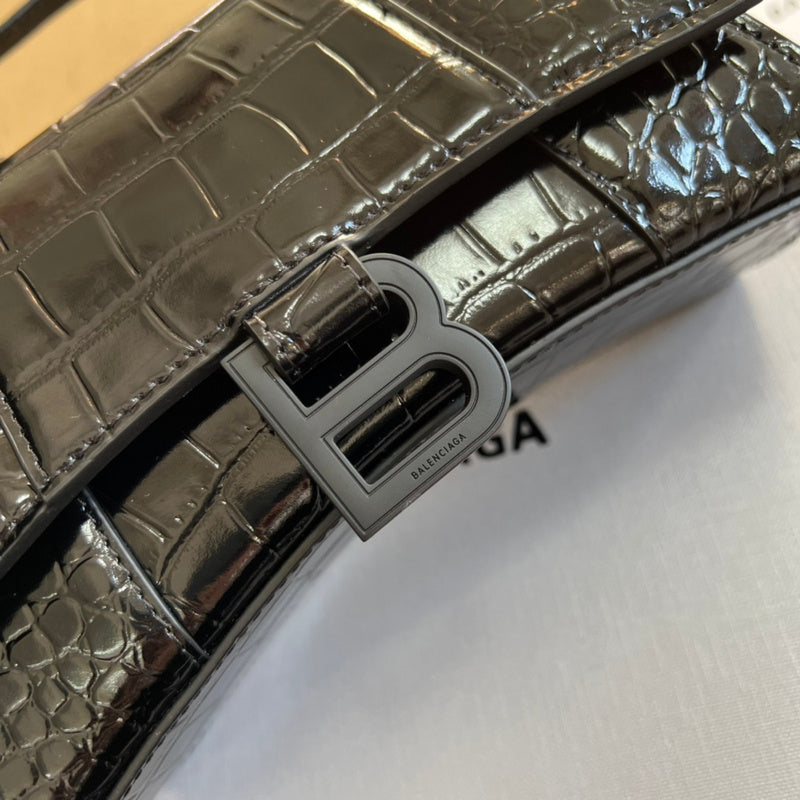 Back view of classic modern women's handbag – women's designer-style accessory