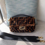 Ziva's Charm handbag – front view (Standard Size)