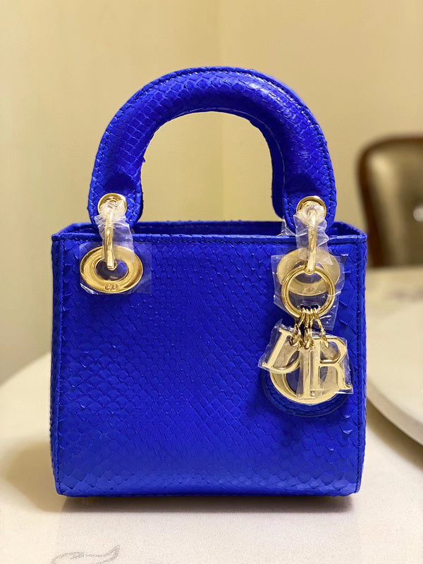 Close-up detail of modern polished women's handbag – women's everyday handbag
